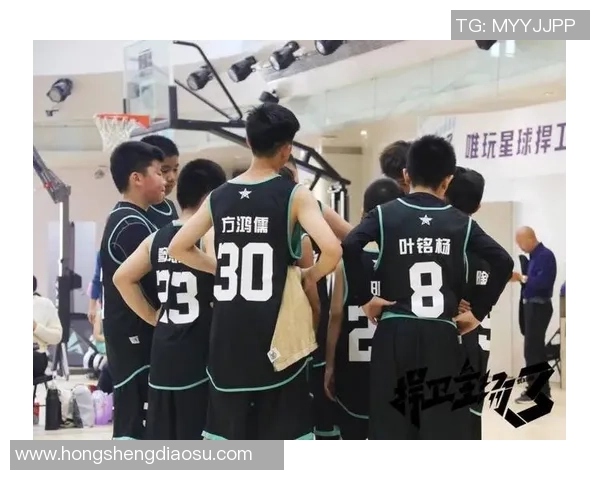 深圳篮球队在邀请赛中的团队协作表现分析与启示 深圳篮球队在邀请赛中的团队协作表现分析与启示